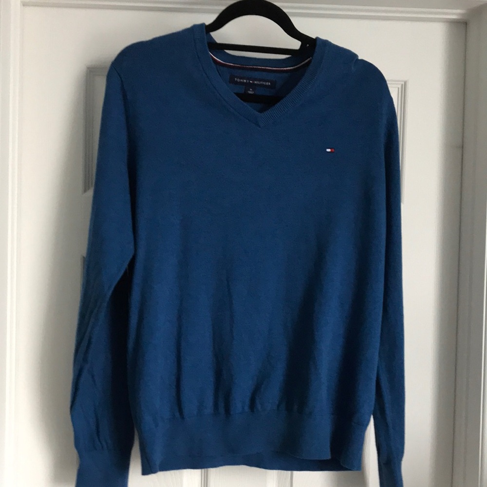 Men's sweater